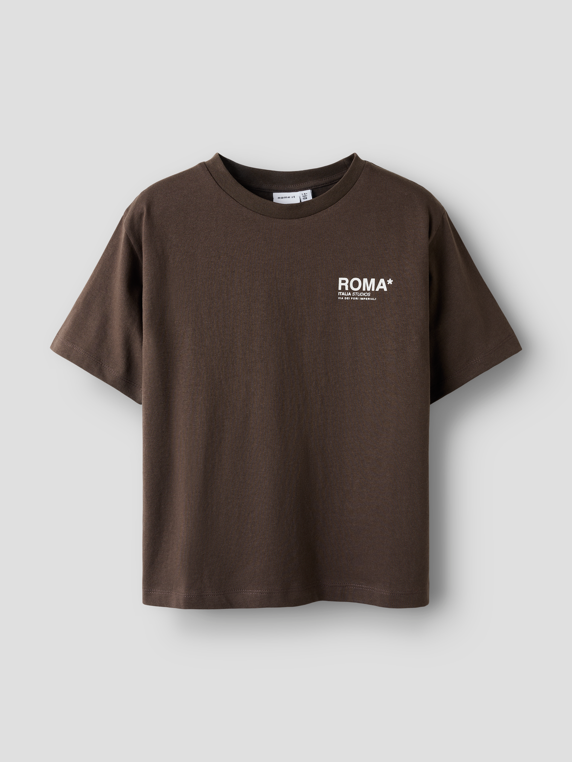 model_shot-front