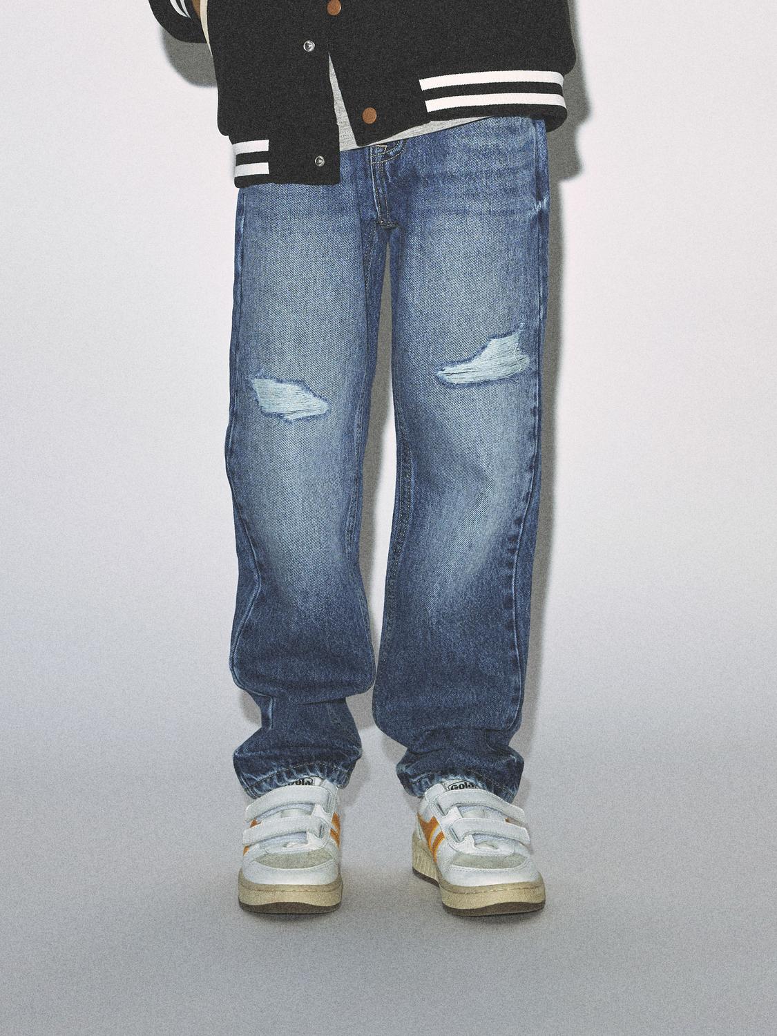 model_shot-detail