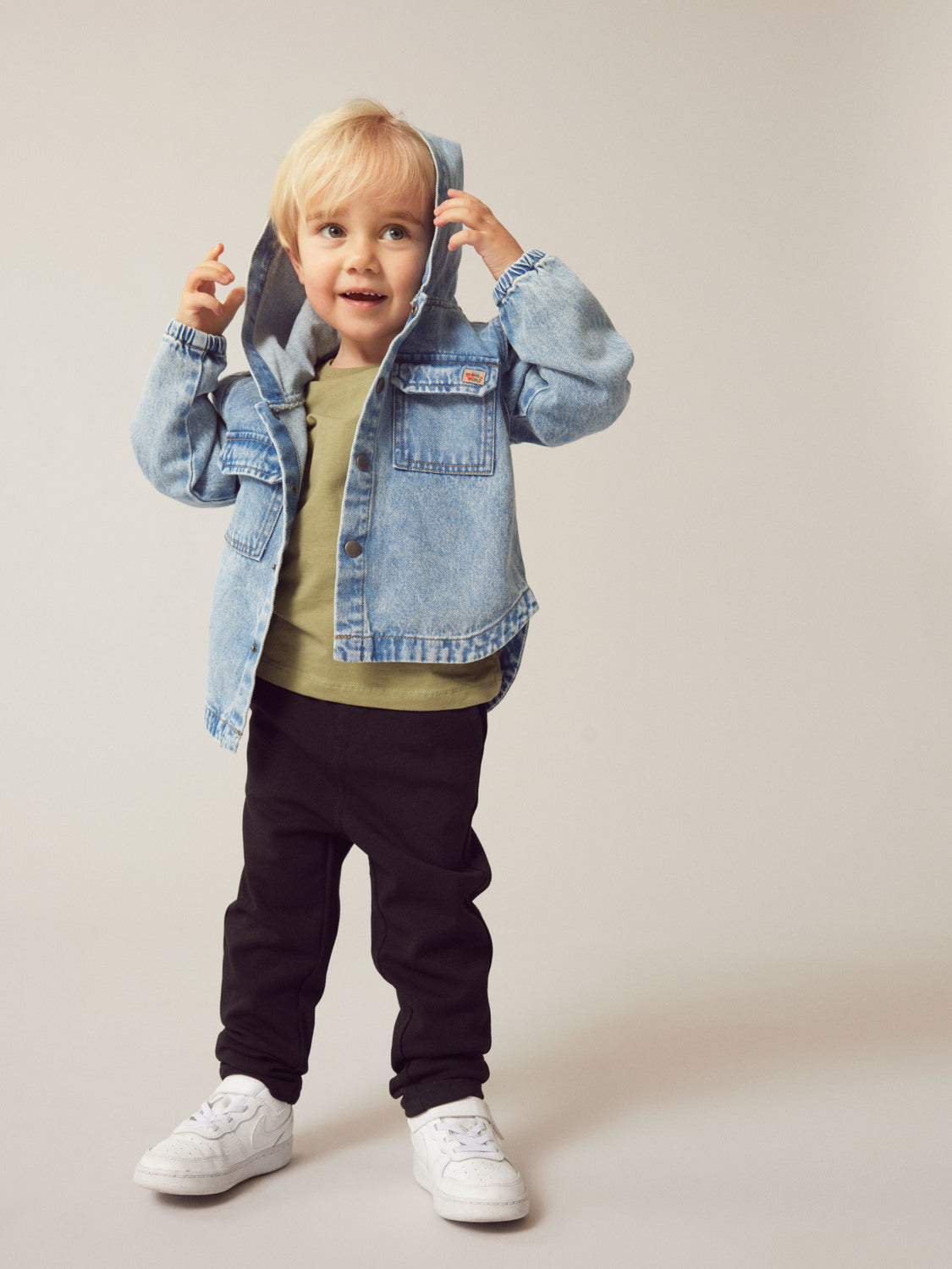 NMMSILAS Trousers - Black
