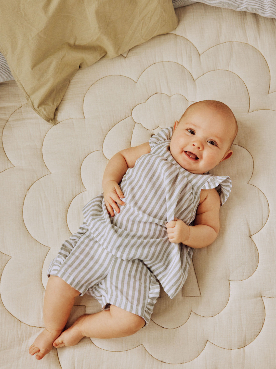 NBFHUSILLE Dresses - Dried Sage