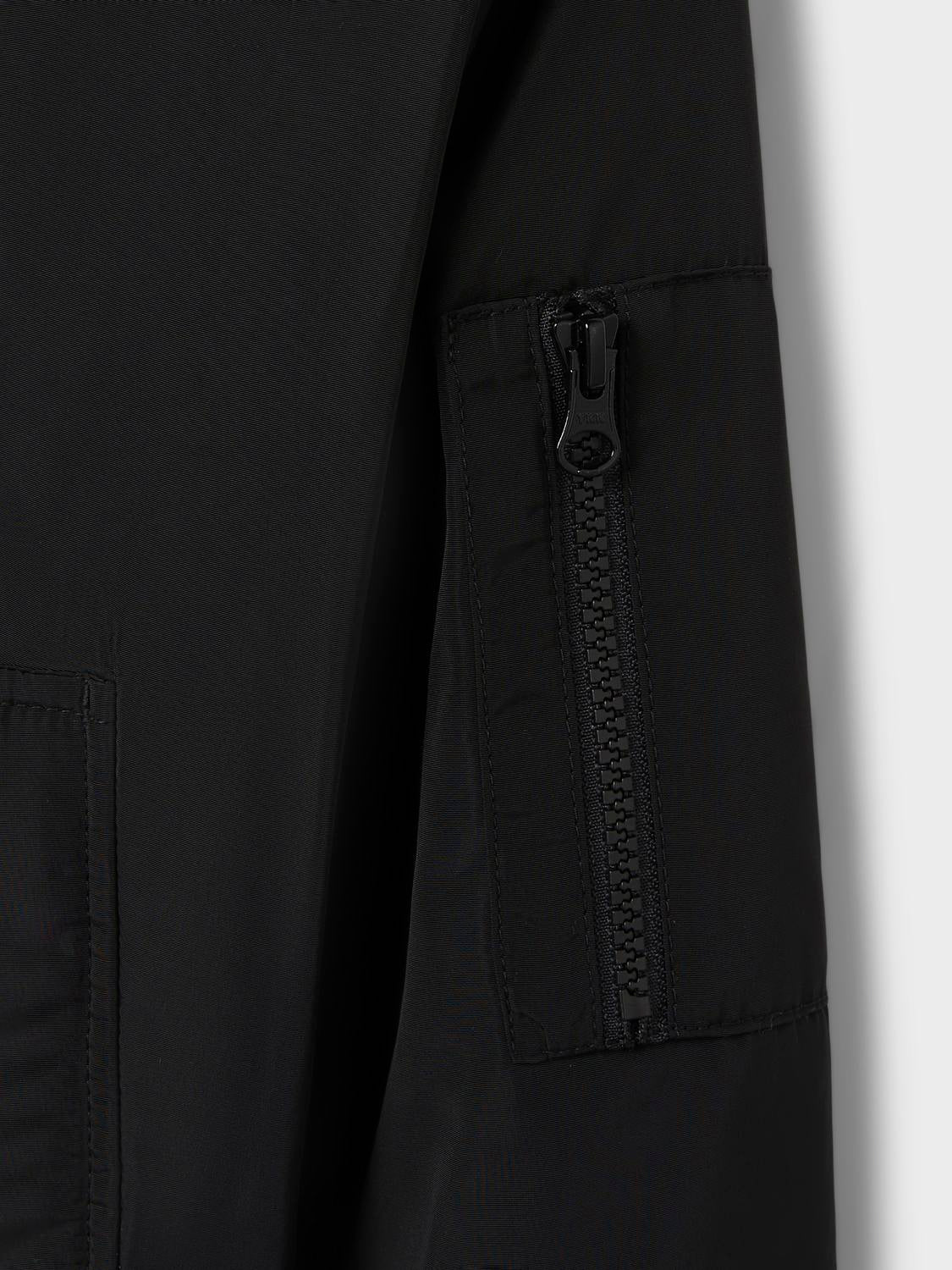 NKNMADRID Outerwear - Black